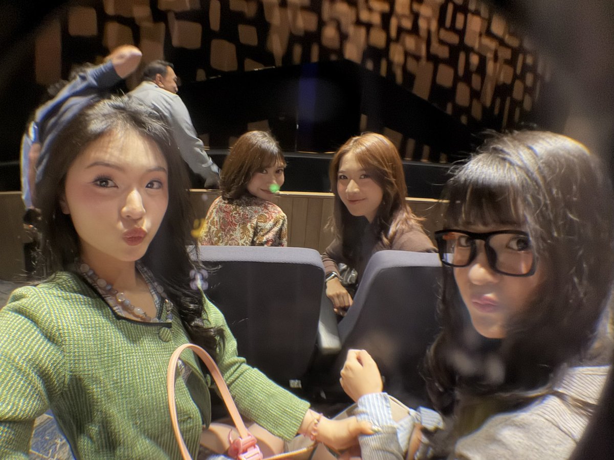 Y_CynthiaJKT48's tweet photo. Doksli kecintaan sama fisheye 😏🐠 https://t.co/49zhoo6B2z