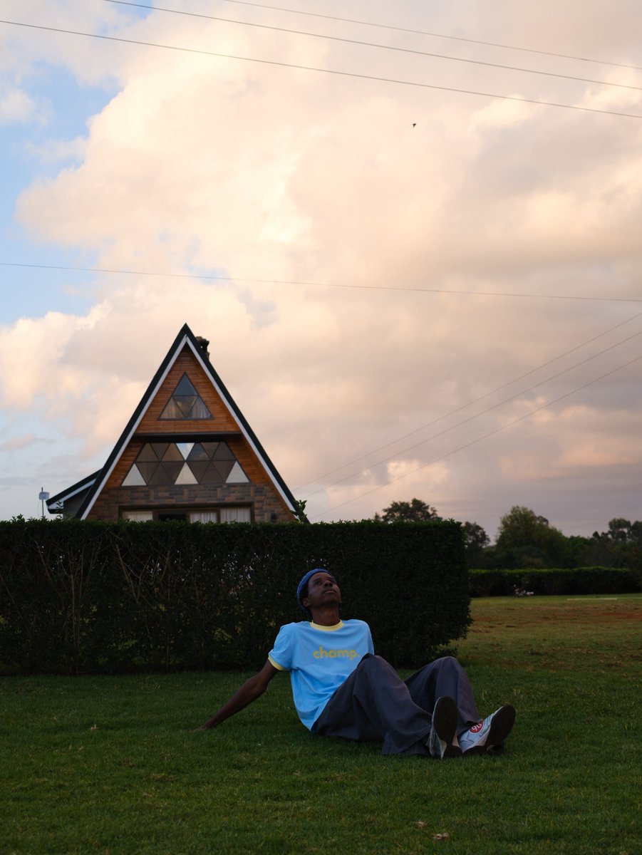 thefolajimy's tweet photo. 1hr from Nairobi https://t.co/nupCOmymyO