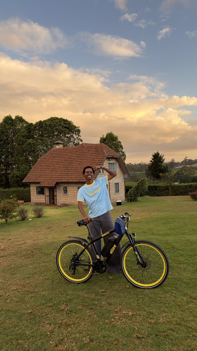 thefolajimy's tweet photo. 1hr from Nairobi https://t.co/nupCOmymyO