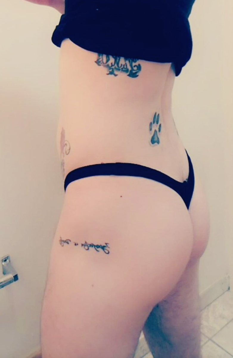 Nikkinashcums24's tweet photo. Just  laying around today who wants to have some fun #trans #fem #submissive https://t.co/oybheG6jdl