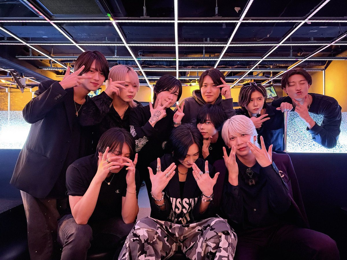 six_tokyo's tweet photo. 2026年9月度 No.速報‼️

1位 反逆の空 プロデューサー👑
         
2位 神崎 凪冴 幹部 指名本数3位
          
3位 夢咲 りの 主任 指名本数1位🏆
      
4位 凛斗 代表

5位 帝 聖那

6位 しゅんすけ 幹部補佐

7位 夏乃 海 指名本数2位

8位 成瀬 碧海

9位 さくら 幹部補佐

10位 優我 幹部補佐 https://t.co/CTPEEv50N8