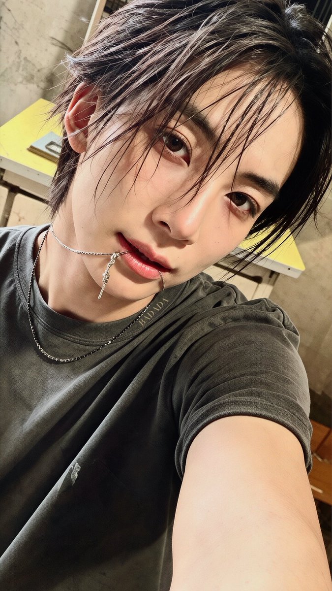 TIANXIAOBINGA's tweet photo. jeonghan https://t.co/UuUKruyzmR