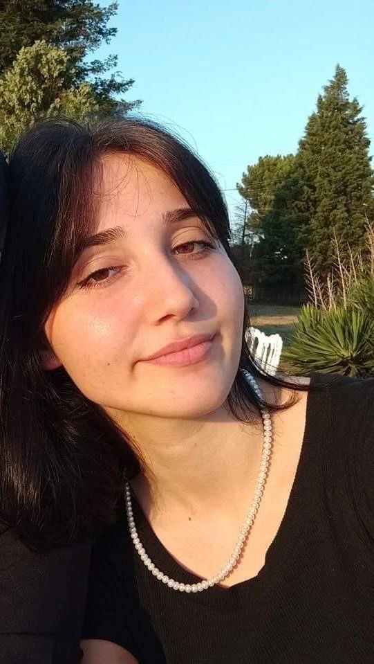 ikbalaysenur041's tweet photo. Meleklerimize nerdeyse 2 yıl olucak unutma unutturma #ikbaluzunerölümsüzdür #ayşenurhalilölümsüzdür https://t.co/RNxfjVBk8v