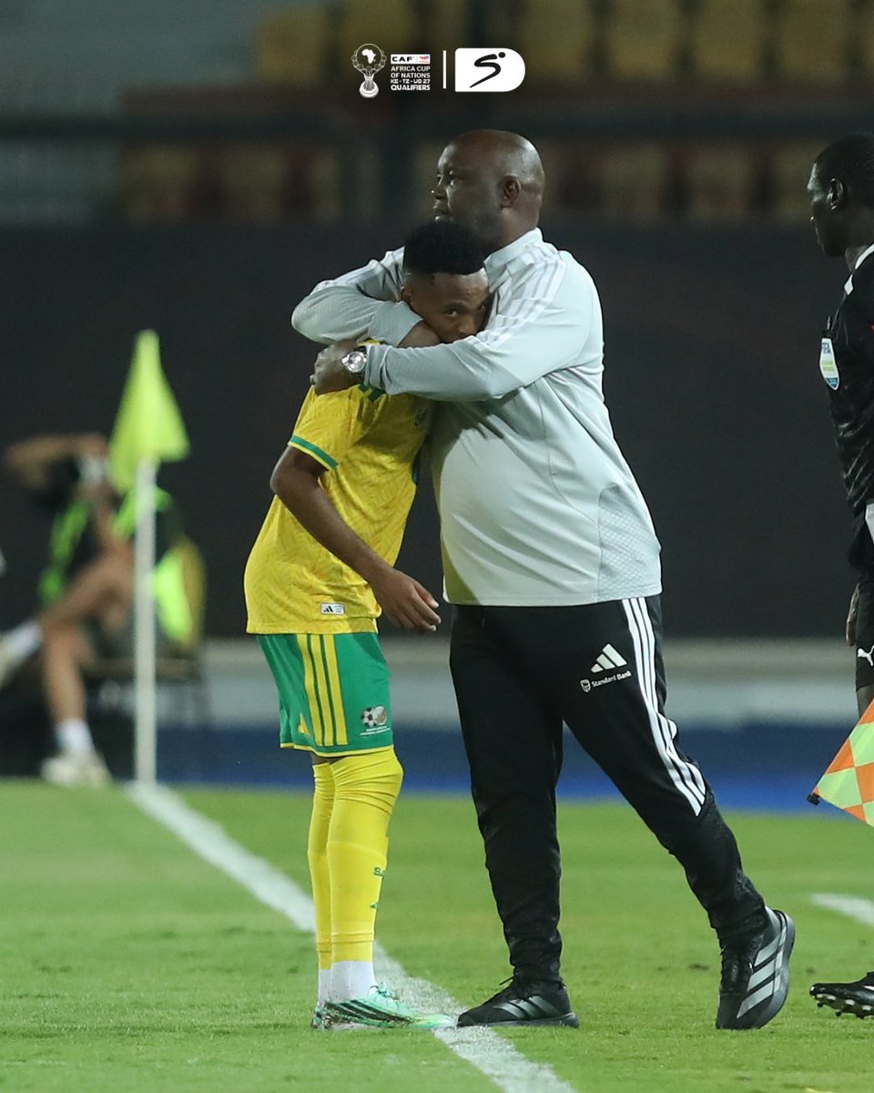 SSFootball's tweet photo. 19' - ⚽
45+1' - ⚽⚽

It's the Rele Mofokeng show at the Al Salam Stadium 🇿🇦🔥

📺 Stream #TotalEnergiesAFCON2027 on DStv: https://t.co/B0jLrQW5cc https://t.co/yJ3458DsFH