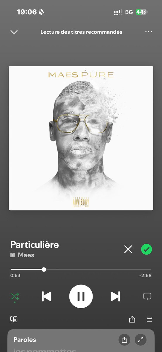 gutscz's tweet photo. Top 5 de ses meilleurs sons et pas dernier https://t.co/9YRdEJ31yh
