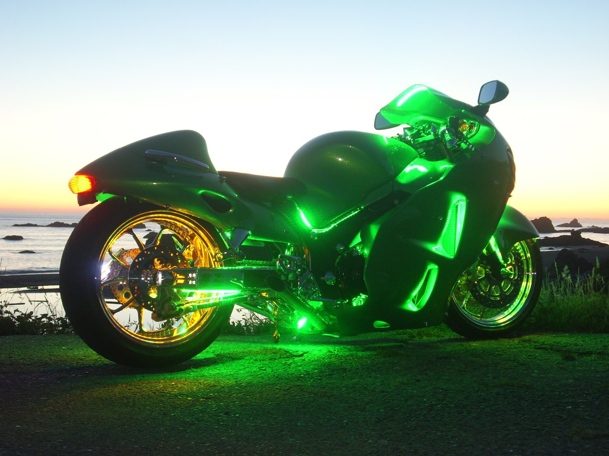 RadiantzLED's tweet photo. An old Radiantz motorcycle build, and still a useful test: look at the bike with the LEDs off. If the installation looks clean before power, you're starting from the right place. https://t.co/FDb6QvpQ3p