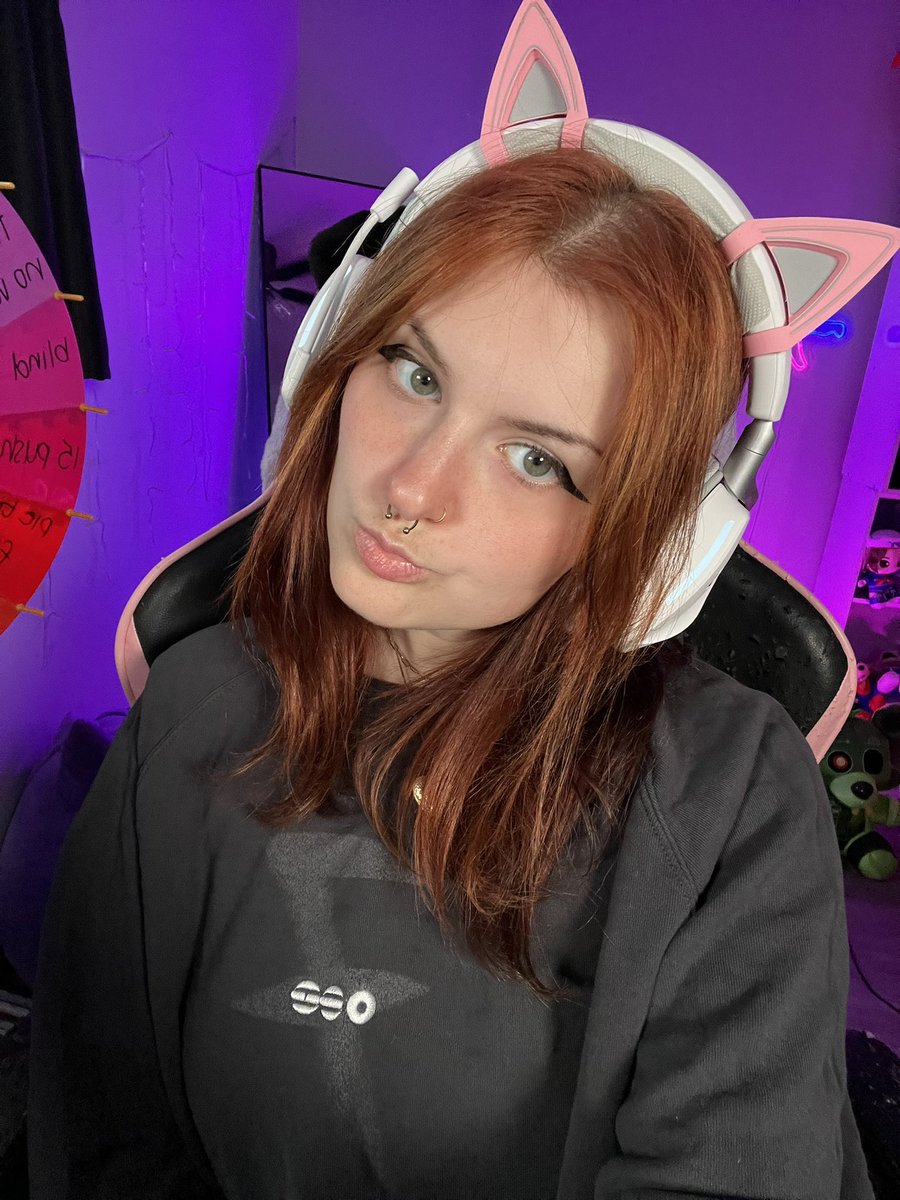 cutecalicottv's tweet photo. i’m live on twitch! playing dbd for the first time in over a month 🫣 https://t.co/PVeHcgJ1bf