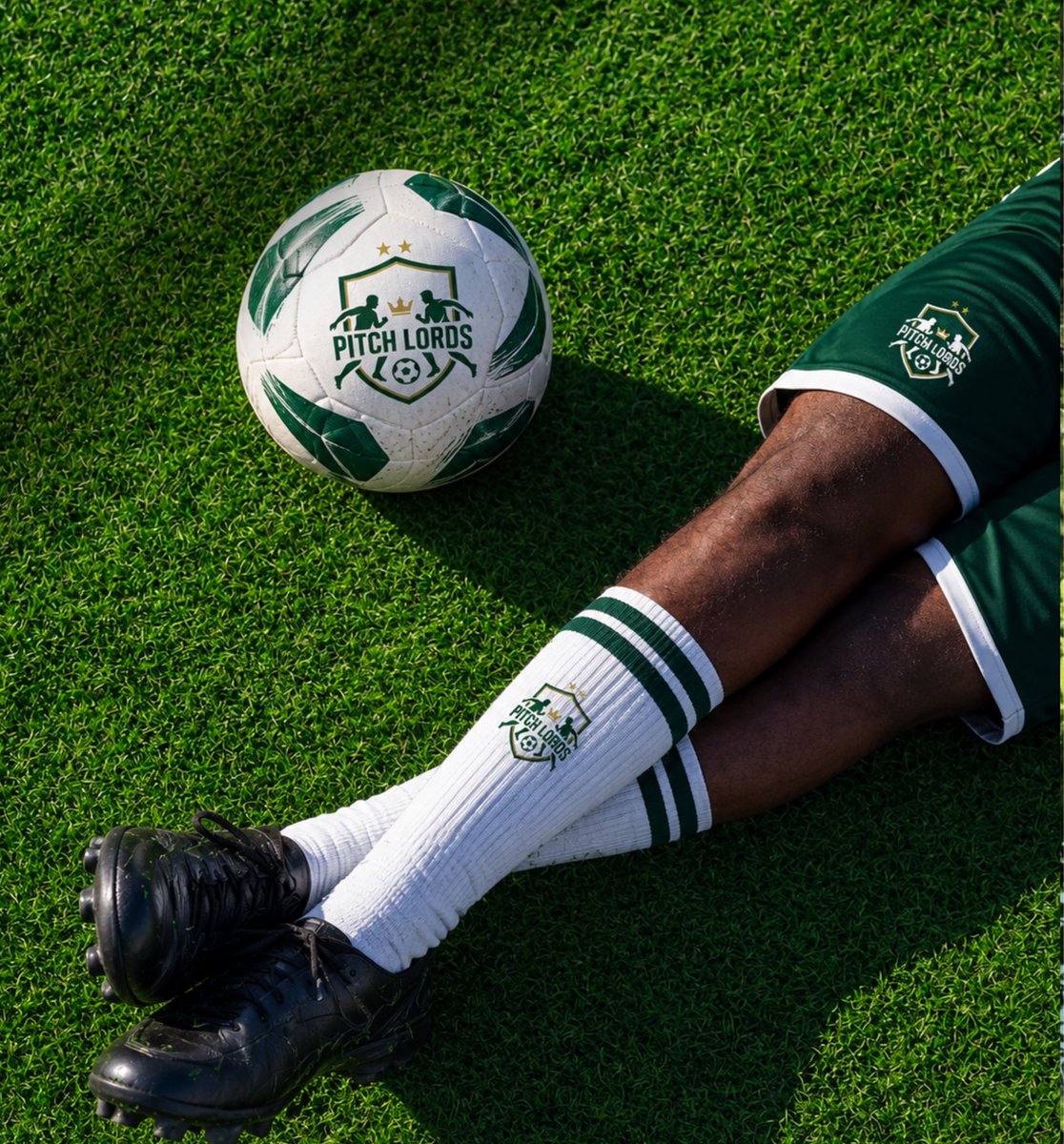 Pitchlords_'s tweet photo. Introducing Pitch Lords. 👑⚽

We’re a football tournament-hosting group, built around competitive, well-organised events that are made to be watched and shared.

Follow @pitchlords_ to see what’s coming.

#PitchLords #Football #FootballTournament https://t.co/JumIrmbRBv