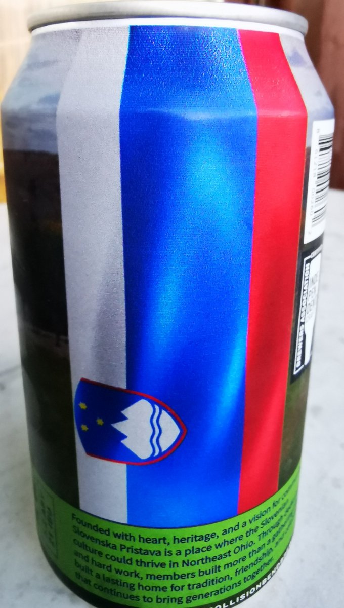 BSkof's tweet photo. pošiljka iz Clevelanda, kjer varijo slovensko #pivo. Pristava je ustanovljena s srcem in vizijo skupnosti, kjer lahko uspeva slovenska kultura. S predanostjo in trdim delom so člani zgradili trajen dom za tradicijo, prijateljstvo in praznovanje, ki združuje generacije 🍻 🇸🇮 💪 https://t.co/iF4vET8PUY