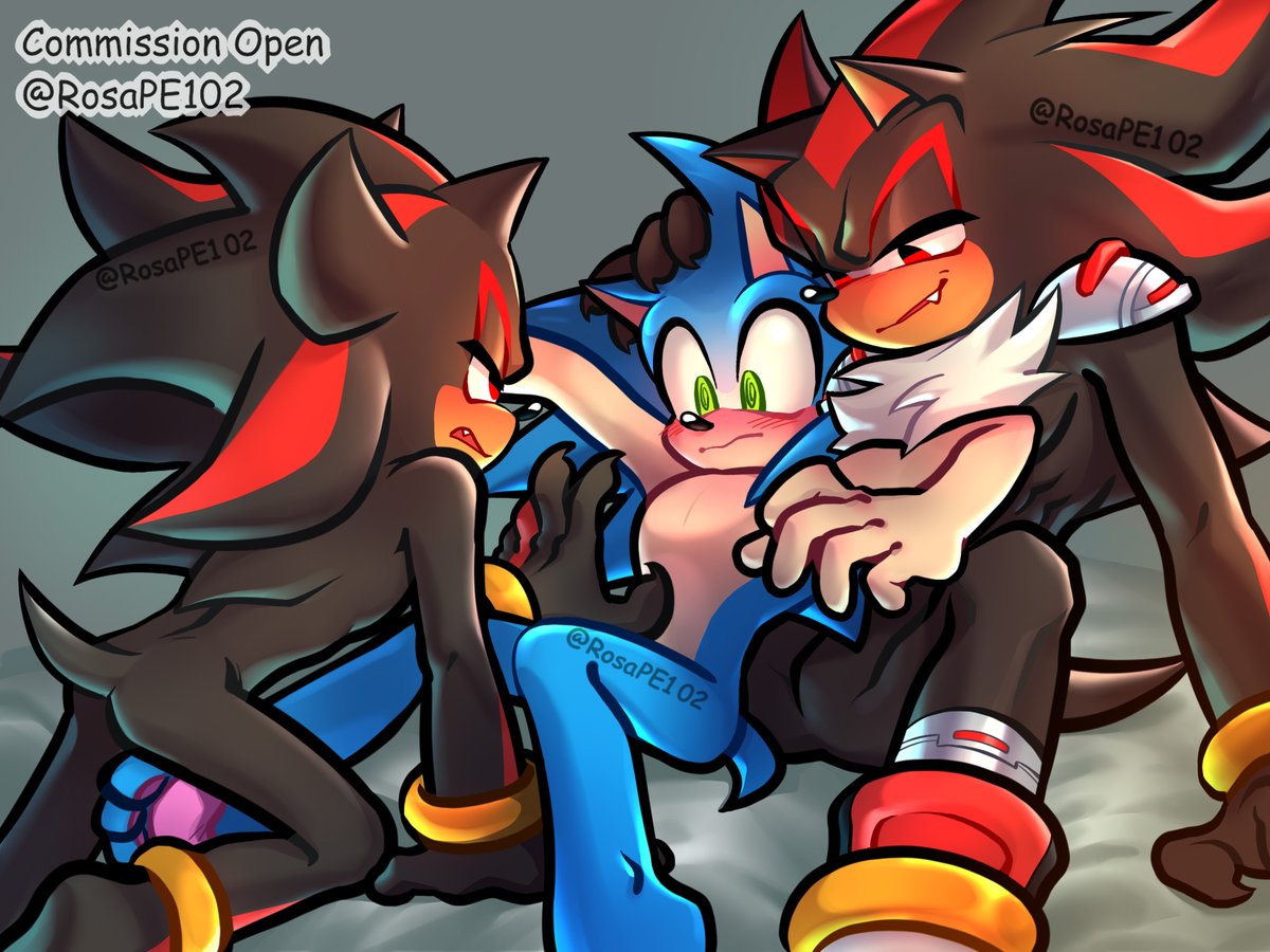 RosaPE102's tweet photo. Sonic being caught in between the fight to see who really the Ultimate life form 👀Oh who's better?

Anyone hungry for the Ultimate Sandwich? 🥪🥪🥪
#SonicTheHedgehog #ShadowTheHedgehog #sonadow #Shadonic #FortniteShadowTheHedgehog https://t.co/KPY5RBJ9bl