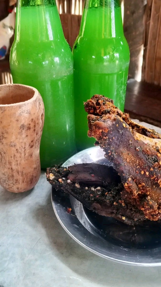 deman_005's tweet photo. Are you active ?

Let's do døg head and palm-wine for dinner https://t.co/FwdjzqQBRe