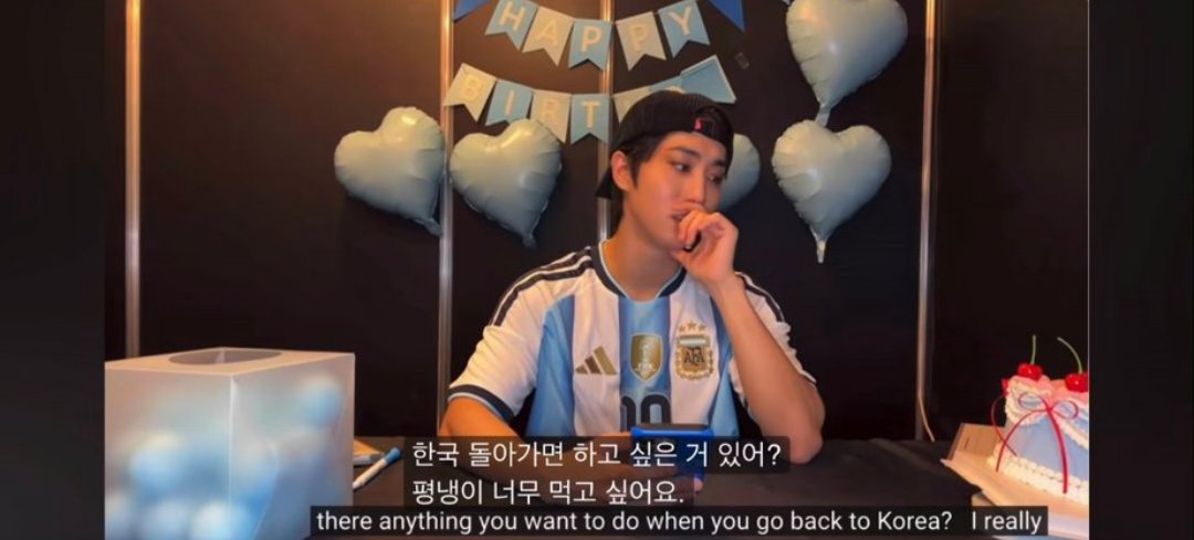 arissaurus__'s tweet photo. En el live de su cumpleaños Jisung dijo que lo primero que iba a hacer cuando llegara a Corea sería comer Pyongyang, hoy Lino contó que comió eso, minsung tuvo su cita finalmente 🩷💚 https://t.co/QaFA0FINtI