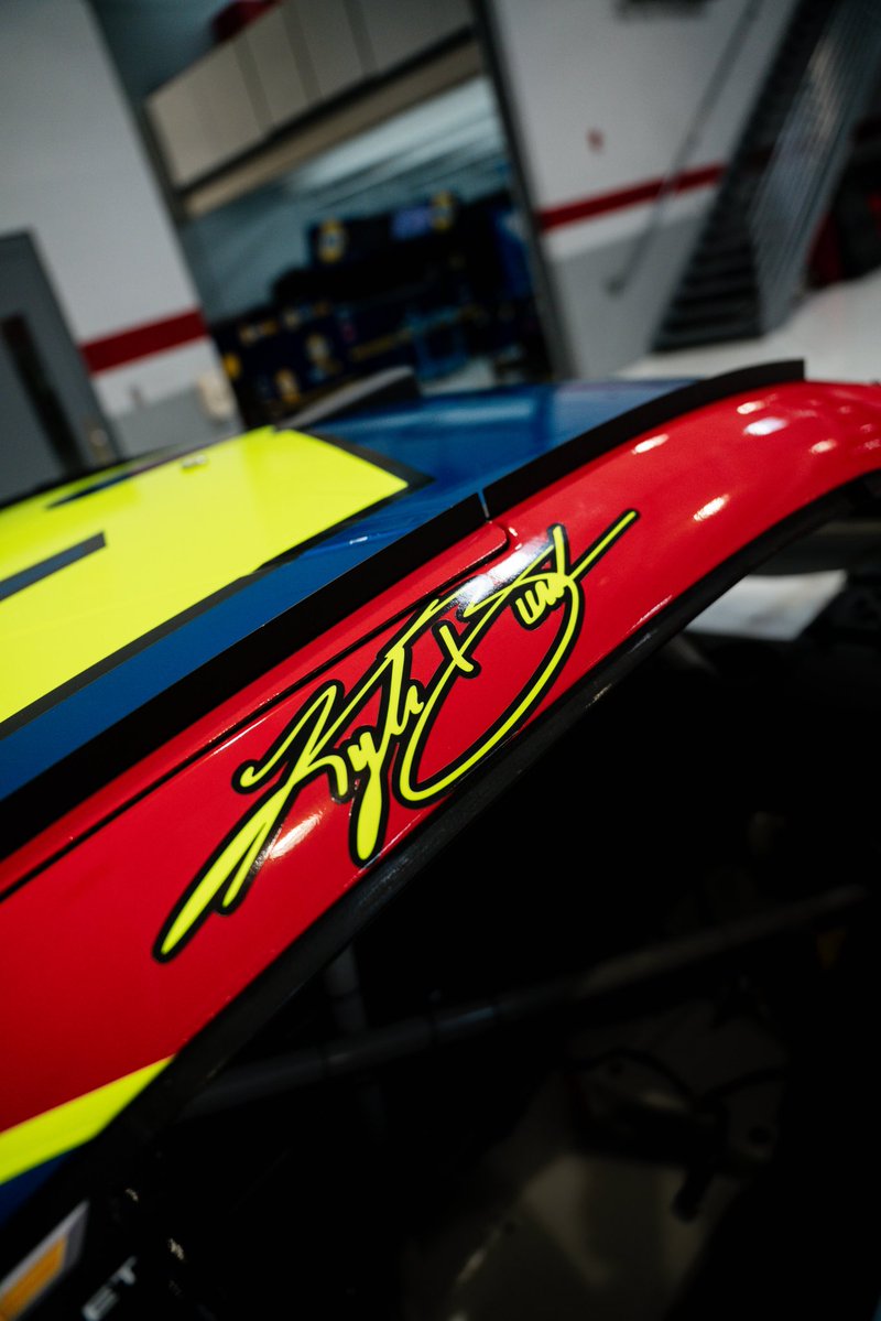 TeamHendrick's tweet photo. Bringing a piece of Kyle Busch’s legacy back to the track. https://t.co/7cI1tfxSVM