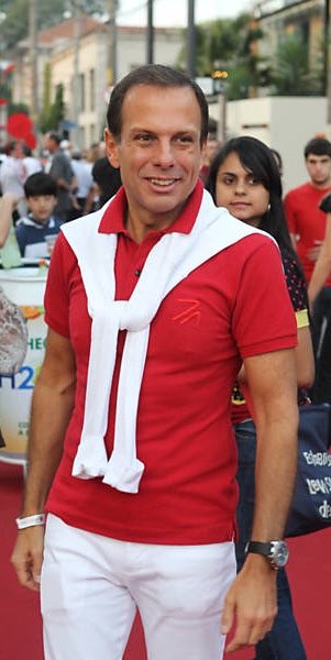 webcomunismo's tweet photo. O Haddad foi um prefeito tão ruim, mas tão ruim, que ele tentou se reeleger e conseguiu perder no PRIMEIRO turno pro Alan Harper de Two and a half men 

kkkkkkkkkkkkkkkkkkkkkkkkkkkkkkk https://t.co/DR3WwQuTvX