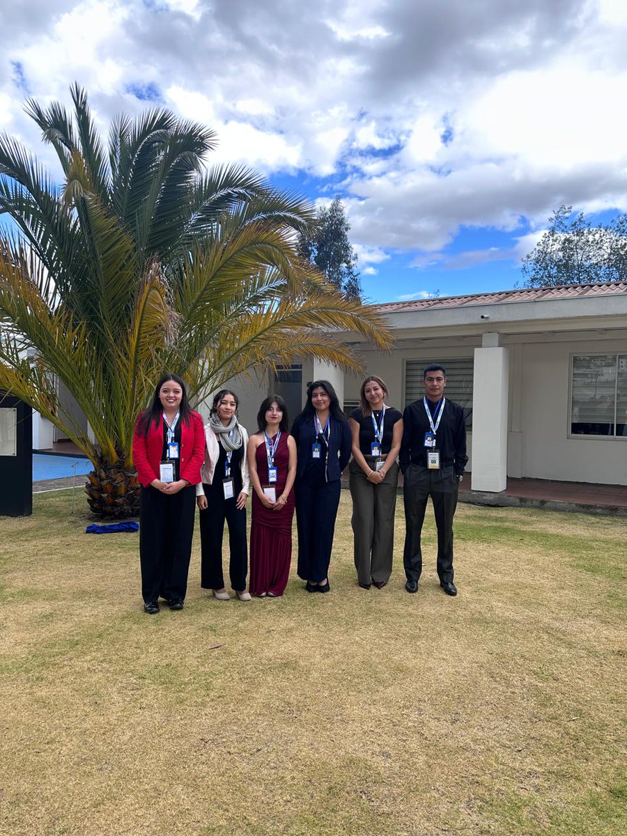 UISEK's tweet photo. Nuestra delegación participó por primera vez con seis delegaciones en cuatro comités, logrando nuestra primera Presidencia en ECOSOC y una Mención en la Cumbre de Jefes de Estado.

Una experiencia de debate y diplomacia que nos deja grandes aprendizajes. 💙

#MONUHE2026 https://t.co/YEOn2zIUD3