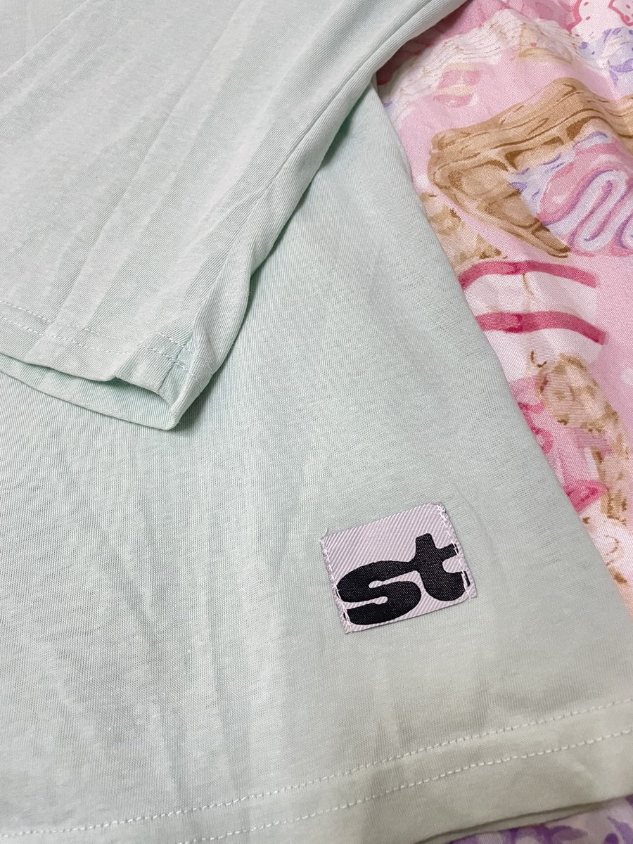 poolloopth's tweet photo. เสื้อแขนยาวคอกลม ดีเทลรูปดาว mainlightblue
🌟 Stylist ( ig:stylist_shop )

XXL (อก54 เอว50 ยาว28 ต้นแขน19 แขนยาว25 ปลายแขน17 ไหล่22.5)

ปล่อยต่อ 360 ฿ 🩵🪽

ค่าส่ง 30 ตัวต่อไป+5 

#ส่งต่อเสื้อผ้ามือสอง #เสื้อผ้ามือสอง #ส่งต่อstylist #stylistshop https://t.co/dcFn7p9sH1