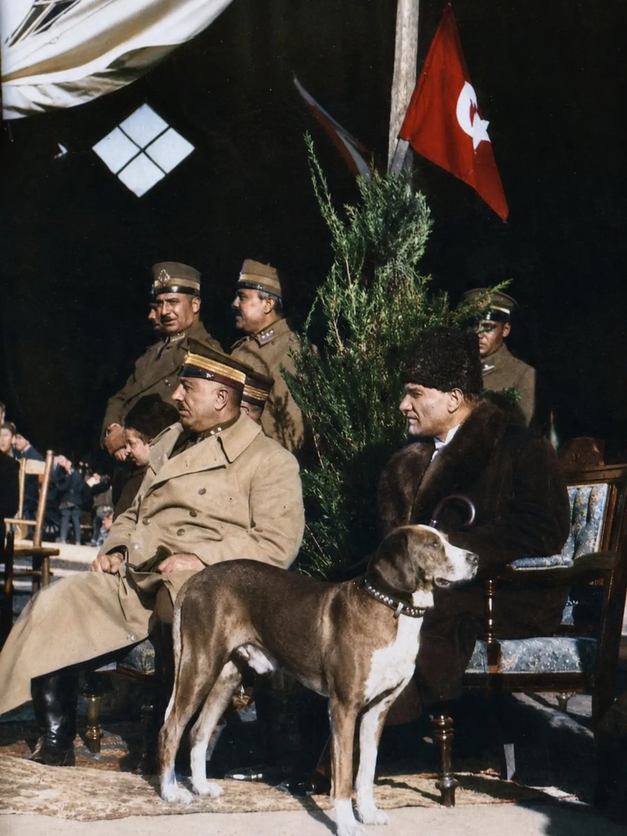 KutluBuduncar's tweet photo. Temel ilke, Türk milletinin haysiyetli ve şerefli bir millet olarak yaşamasıdır...."

Mustafa Kemal Atatürk - Nutuk

#KanHafızamızTürk https://t.co/nyRZ9mdIiZ
