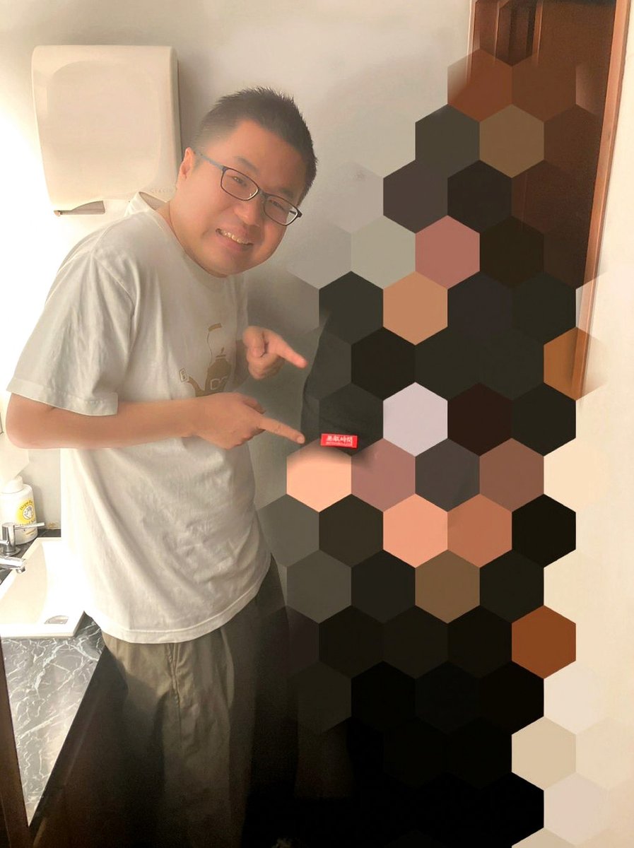 prc_7's tweet photo. 昼寝してたら好きな爆美女インスタグラマーとだらしなくセッする夢見た
激しこすぎて危うくdream精するとこやった、あぶねえ https://t.co/Gq3827aw9v
