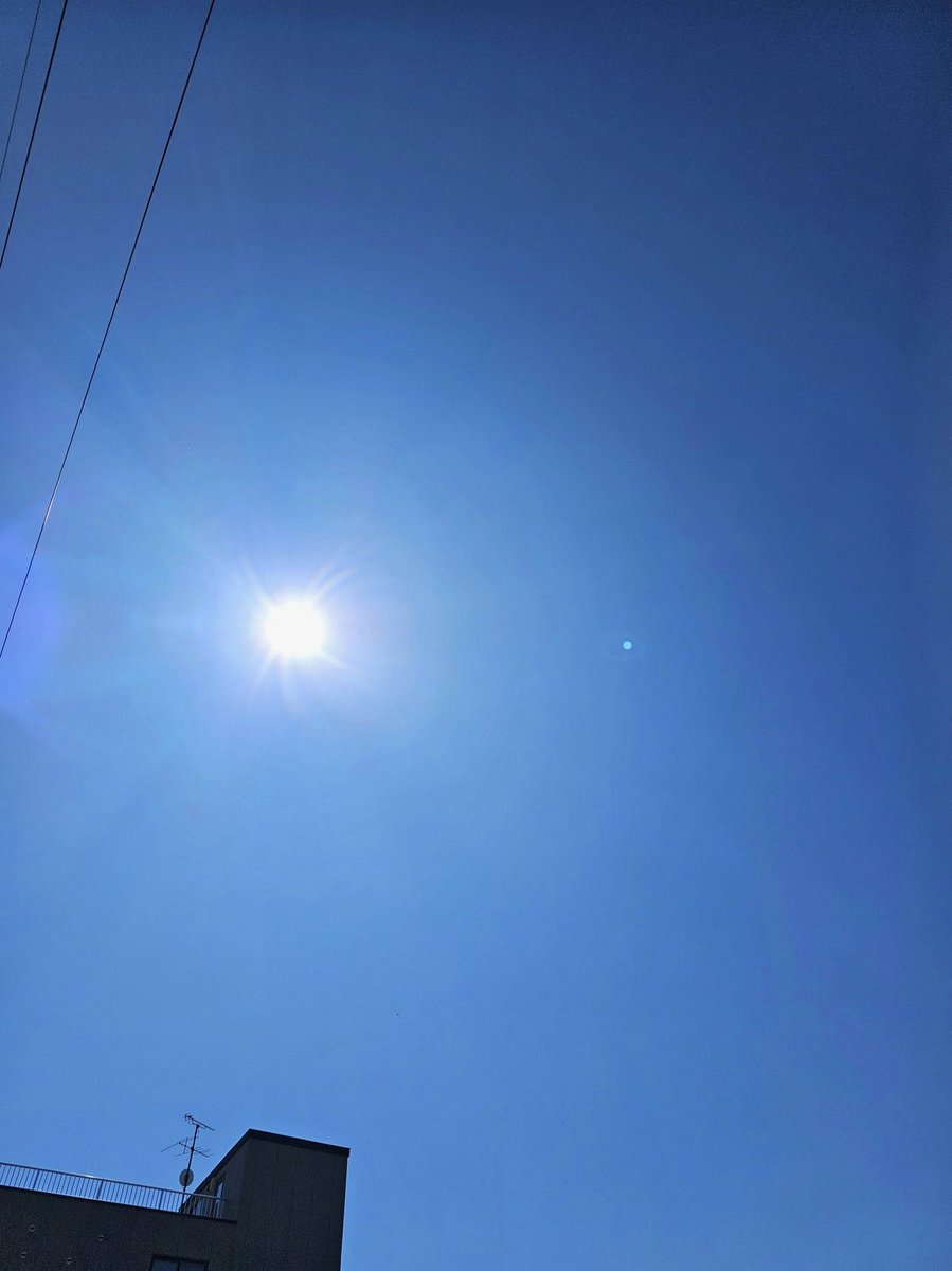 NADYAORTIZT's tweet photo. 私の彼氏は、彼の住んでいる場所について大家さんに嘘をつくように私に頼みました。
彼が家賃を滞納していると思いました。
彼はそうではありませんでした。
彼は毎月支払っていました。
問題は、他の誰かが彼の郵便物を受け取り続けたため、大家が質問し始めたことです。
私は誰に尋ねました。 https://t.co/kEG11PktHr