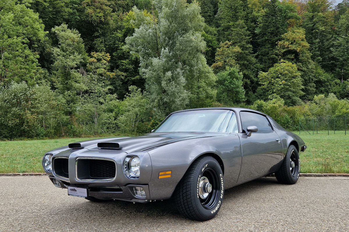 by_Lienhard's tweet photo. 1972 PONTIAC Firebird Formula 400  😍
Kompromisslos total-restauriert und technisch perfektioniert, MFK-Veteran
CHF 89'000.–

©by Lutziger Classic Cars https://t.co/jWUOqdmntH