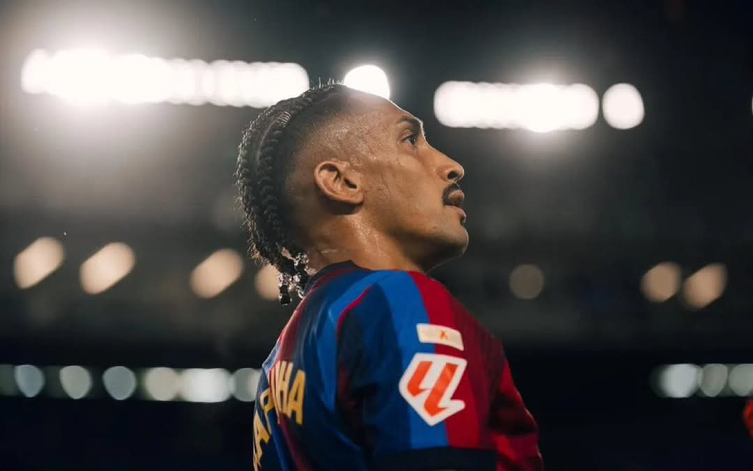 barcaPlus3's tweet photo. 🚨 🚨 Barcelona are calm about Raphinha’s condition and expect him to be available against Getafe unless there is an unexpected setback.

He's expected to rest on Thursday and will likely undergo medical tests at the Ciutat Esportiva on Friday.

— @sport
#raphinha #fcbarcelona https://t.co/2Frr0ONmqG