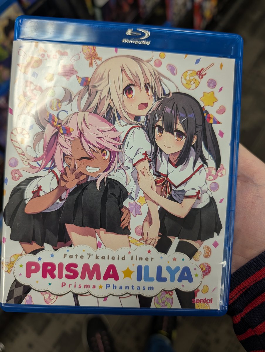 autumnoraki_'s tweet photo. Mythical find. The cashier said "Oh wow this looks so cute" so I took my chance and said "it's pretty funny too" https://t.co/RPOk2Tdb58