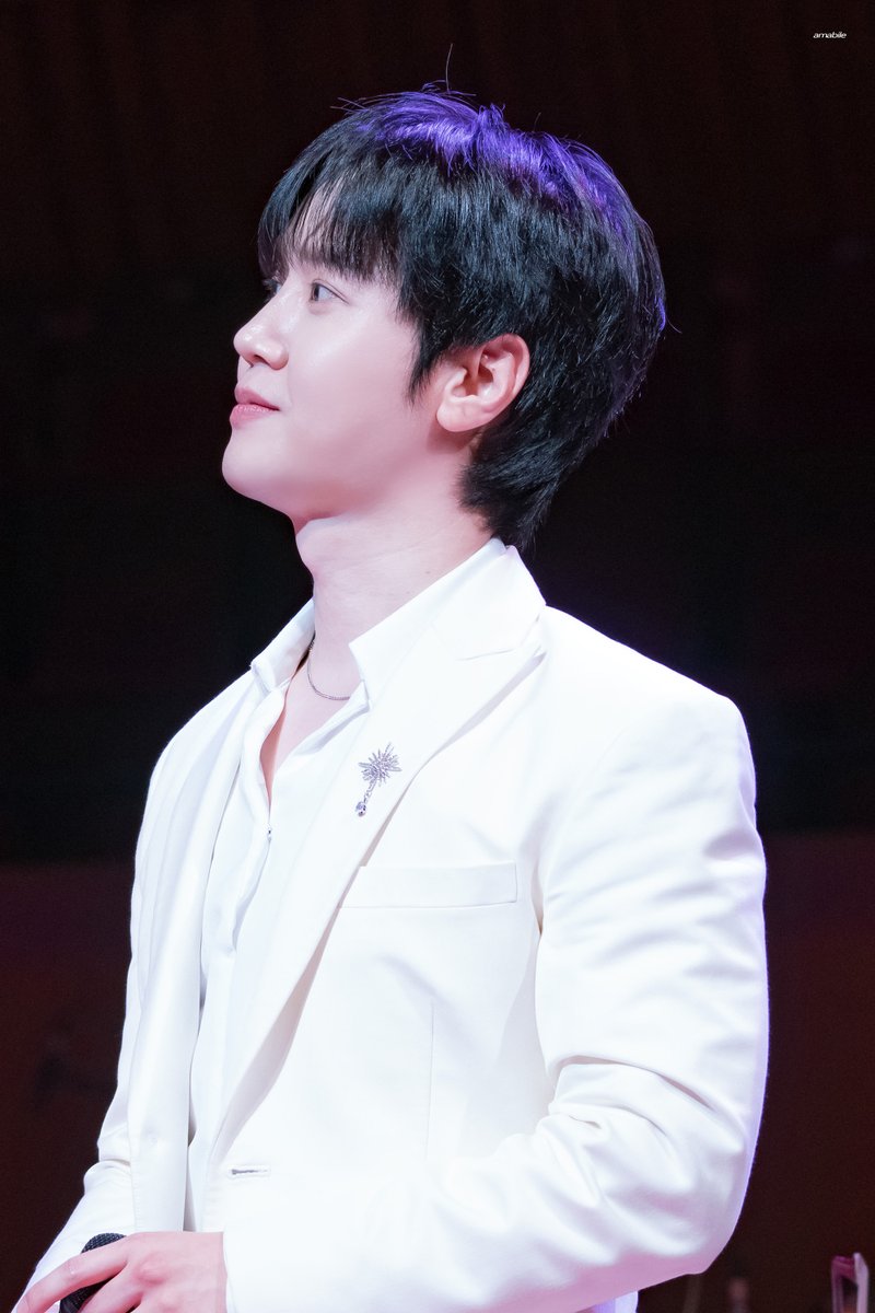 amabile0703's tweet photo. 260930 Phantom Voice 라포엠 in Concert

#라포엠 #최성훈 #LAPOEM https://t.co/2EpvMW1nzd
