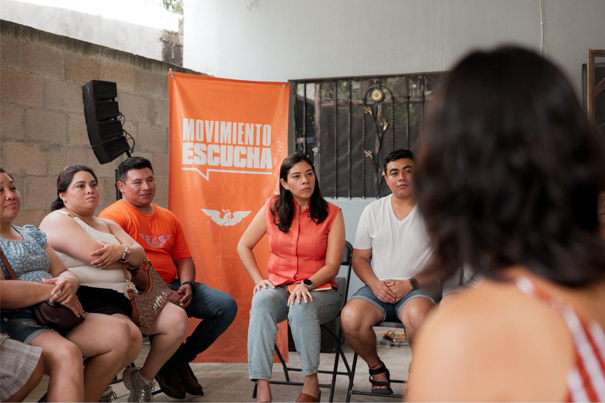 STEinforma's tweet photo. En #Muxupip denuncian uso discrecional de apoyos y abandono en servicios de salud https://t.co/2el6GnUoxg

– Habitantes señalan presunto favoritismo en programas públicos y reclaman atención ante las carencias del servicio de traslado médico.

@MovCiudadanoYuc @VidaGomezH https://t.co/ezacR4jxtK
