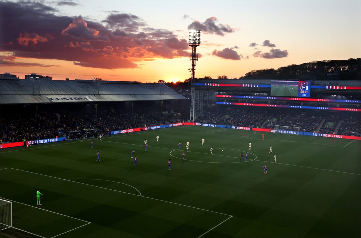 EAGLE1861's tweet photo. 💰 Great to chat to @Adam___Williams of The Stack about where Crystal Palace's funding for the new Main Stand may come from

- £125m Goldman Sachs loan
- Bluechip lenders
- Potential naming rights deal

🦅 For EAGLE... #CPFC

https://t.co/GaZOqKM8Mi https://t.co/vttOFGJpfw