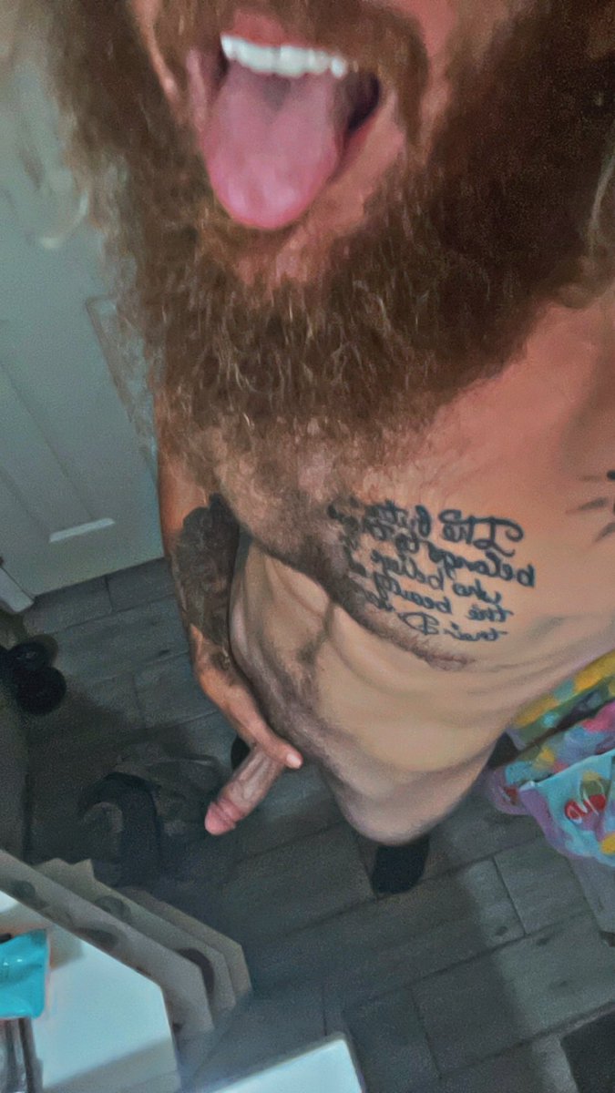 Sleep813's tweet photo. I need a blunt an a fat ass thrown back on me rnnnnn #freak #dom #pawg #deepthroat #sloppy https://t.co/qBzKLWEMU5