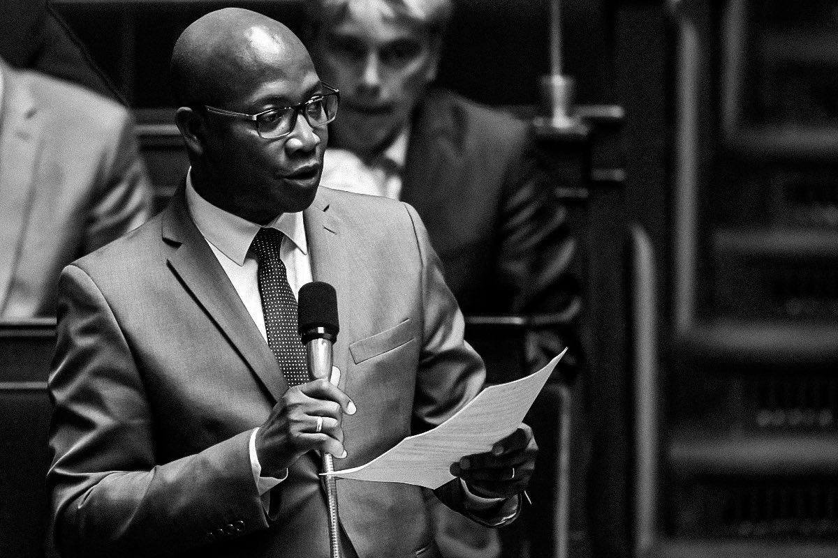 YaelBRAUNPIVET's tweet photo. J’apprends avec tristesse la disparition de Gabriel Serville. Ancien député, président de la Collectivité territoriale de Guyane, cet élu de conviction a consacré sa vie à l’action publique, avec un attachement profond à sa terre et à ses habitants.

Je salue sa mémoire et adresse mes sincères condoléances à sa famille, à ses proches et à tous les Guyanais.