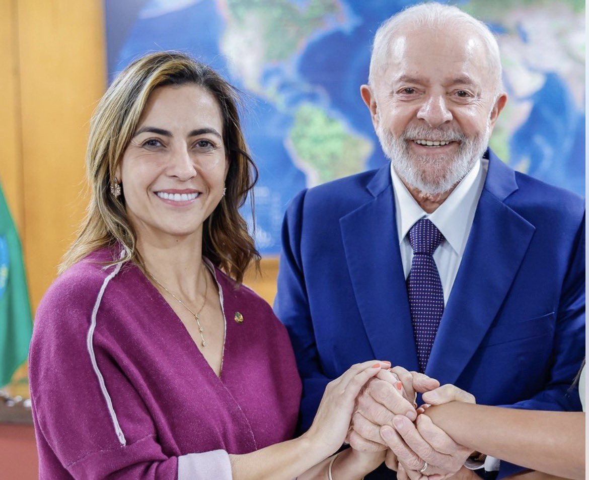 OFCBostil's tweet photo. Em 2018, quando o bolsonarismo estava no auge // Em 2026, quando o bolsonarismo está em ruínas https://t.co/GiI8KuHPPx