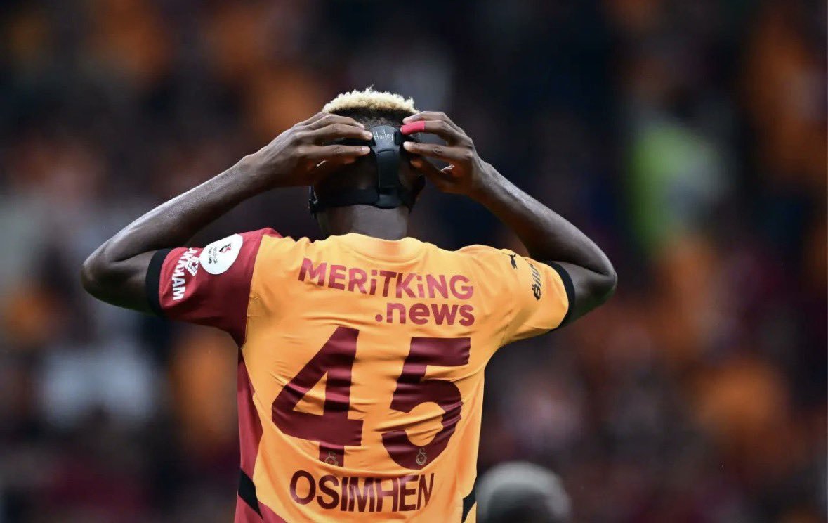 BilginHamit's tweet photo. @GalaSpace1905 Yasadışı bahis sitesiyle sponsorlukta ben imzalamıştım, reklamını ben gezdiriyordum formamda zaten https://t.co/NBB8wSZQzJ