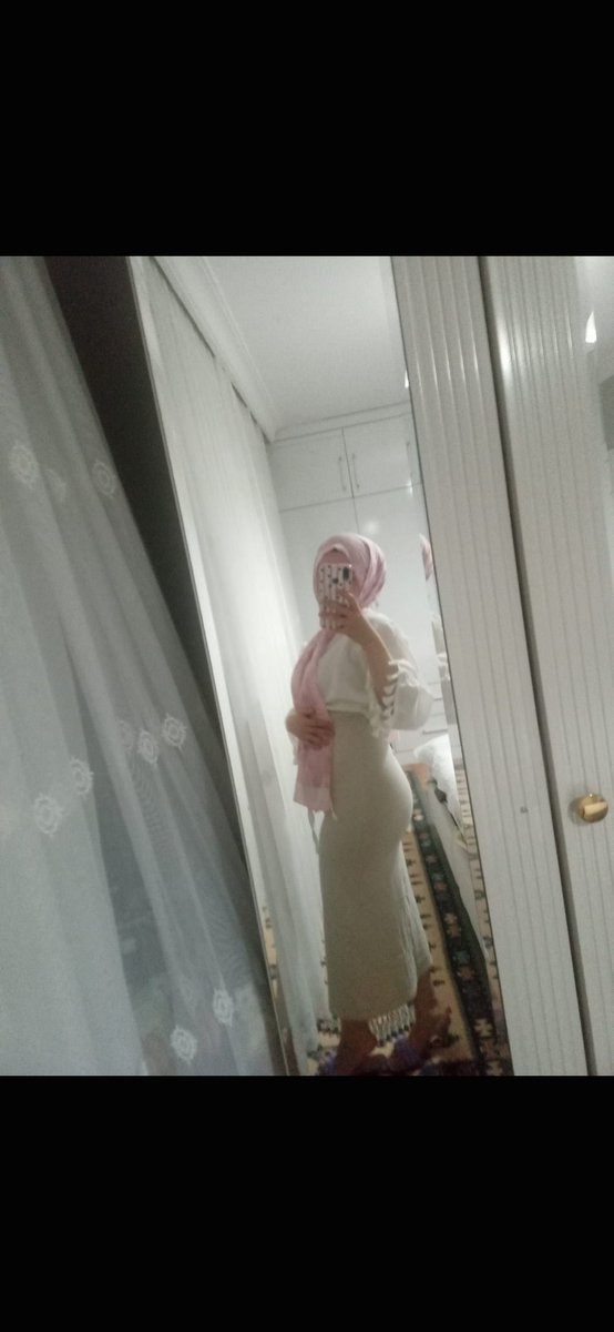 Emine31su's tweet photo. Buraya gelin https://t.co/03WQ6zt2Xk https://t.co/CUOJou96Gy