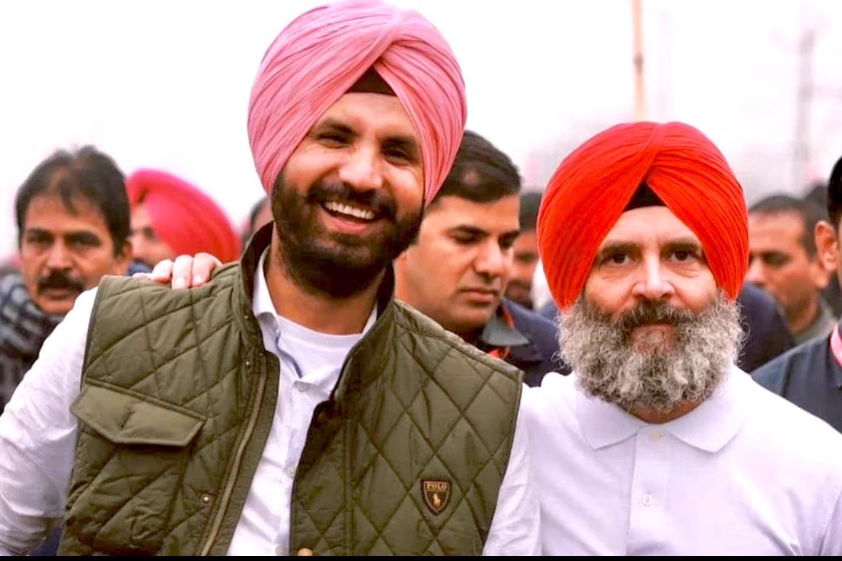 MrDemocratic_'s tweet photo. Farewell to Raja Warring ✊

In the most difficult times of Punjab Congress, He built the party, under his leadership the party performed brilliantly in 2024.

He is a fighter, RG likes him, His future is bright. https://t.co/Qfig0w0bC0