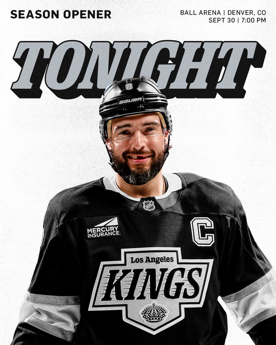 LAKings's tweet photo. COUNTDOWN = OVER. https://t.co/NJrloU4v7O