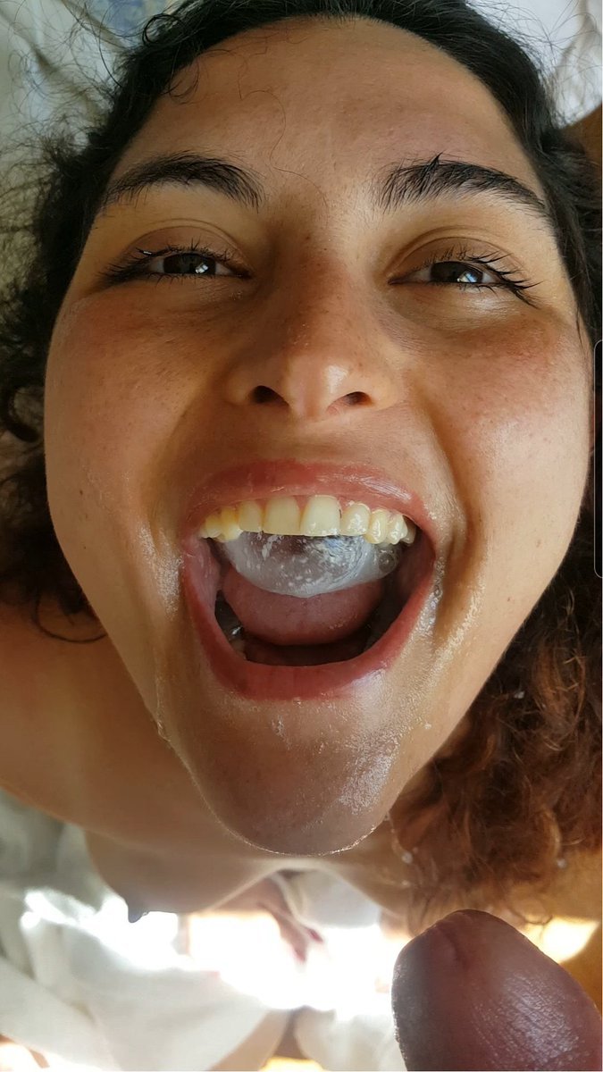 Melissa_Fan1's tweet photo. Melissa swalowing cum https://t.co/NymCx5uBEr