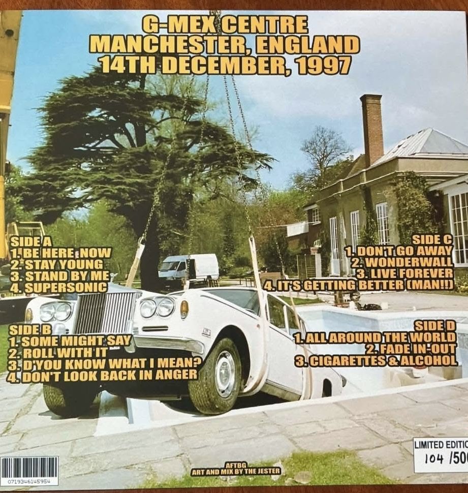 JLCar77's tweet photo. Sorting records out! #oasis Gmex 1997 limited 500 press! Best version of Fade In - Out, Be Here Now @liamgallagher @OasisMania #vinyl https://t.co/mnY5fermy6