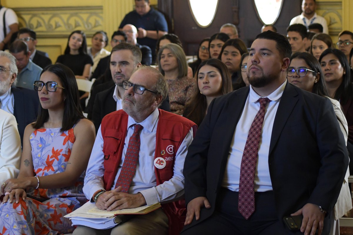 AECIDElSalvador's tweet photo. La inauguración contó con la participación de la embajadora de 🇪🇸, Sonia Álvarez Cibanal; la viceministra de Diáspora y Movilidad Humana 🇸🇻, Patricia Godínez; la directora de @AutoridadchSV, Adriana Larín, el director de #SETEFE, Oscar Figueroa https://t.co/NsATQw7oiG