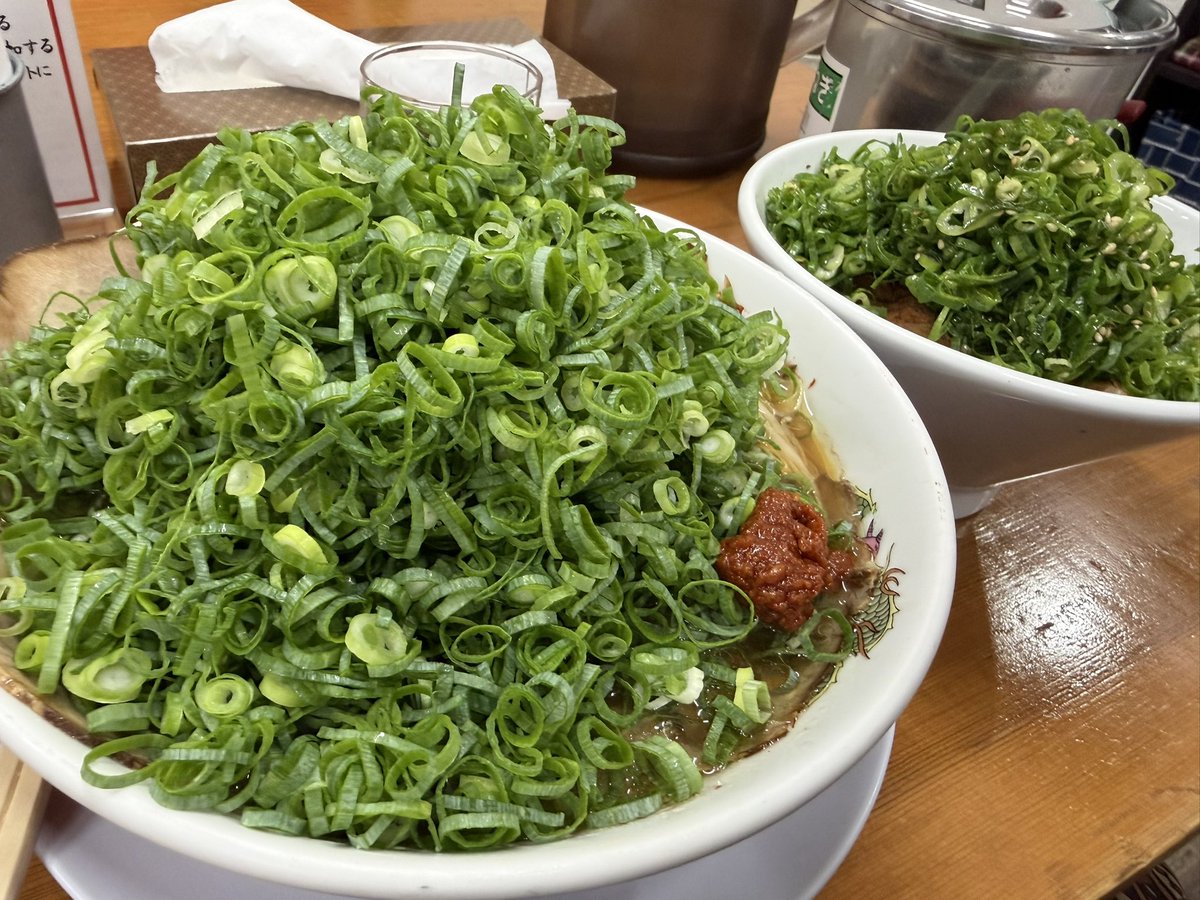 BombCra's tweet photo. 欲しがってる どこかで༼  ຶｰ ຶ༽

一瞬だけの快感を深入りしないで続けられるラーメンうまい！༼  ຶｰ ຶ༽

#ねぎとにんにく https://t.co/HJpyopsrxd
