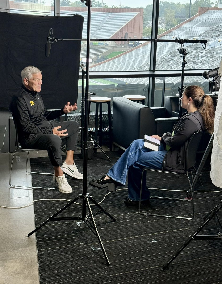 BigWeitz's tweet photo. Full day of @HawkeyeFootball interviews with @CollegeGameDay. All 👀 on Iowa City this week. 🏈 https://t.co/wzIruDtrDf