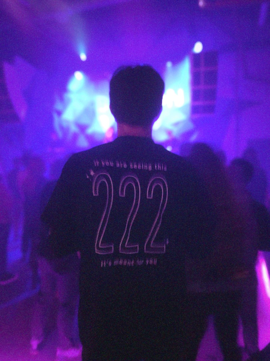 slowmagic's tweet photo. ★ PORTLAND ★ I’m back tomorrow (October 1st) at the
@holocene with the great @HotelPools !! So excited to return with my new show and visuals :) here are some memories from previous times!    

All dates @ https://t.co/7rVMtOgHj6 https://t.co/cUgWH1EEgu
