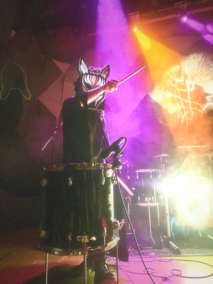 slowmagic's tweet photo. ★ PORTLAND ★ I’m back tomorrow (October 1st) at the
@holocene with the great @HotelPools !! So excited to return with my new show and visuals :) here are some memories from previous times!    

All dates @ https://t.co/7rVMtOgHj6 https://t.co/cUgWH1EEgu