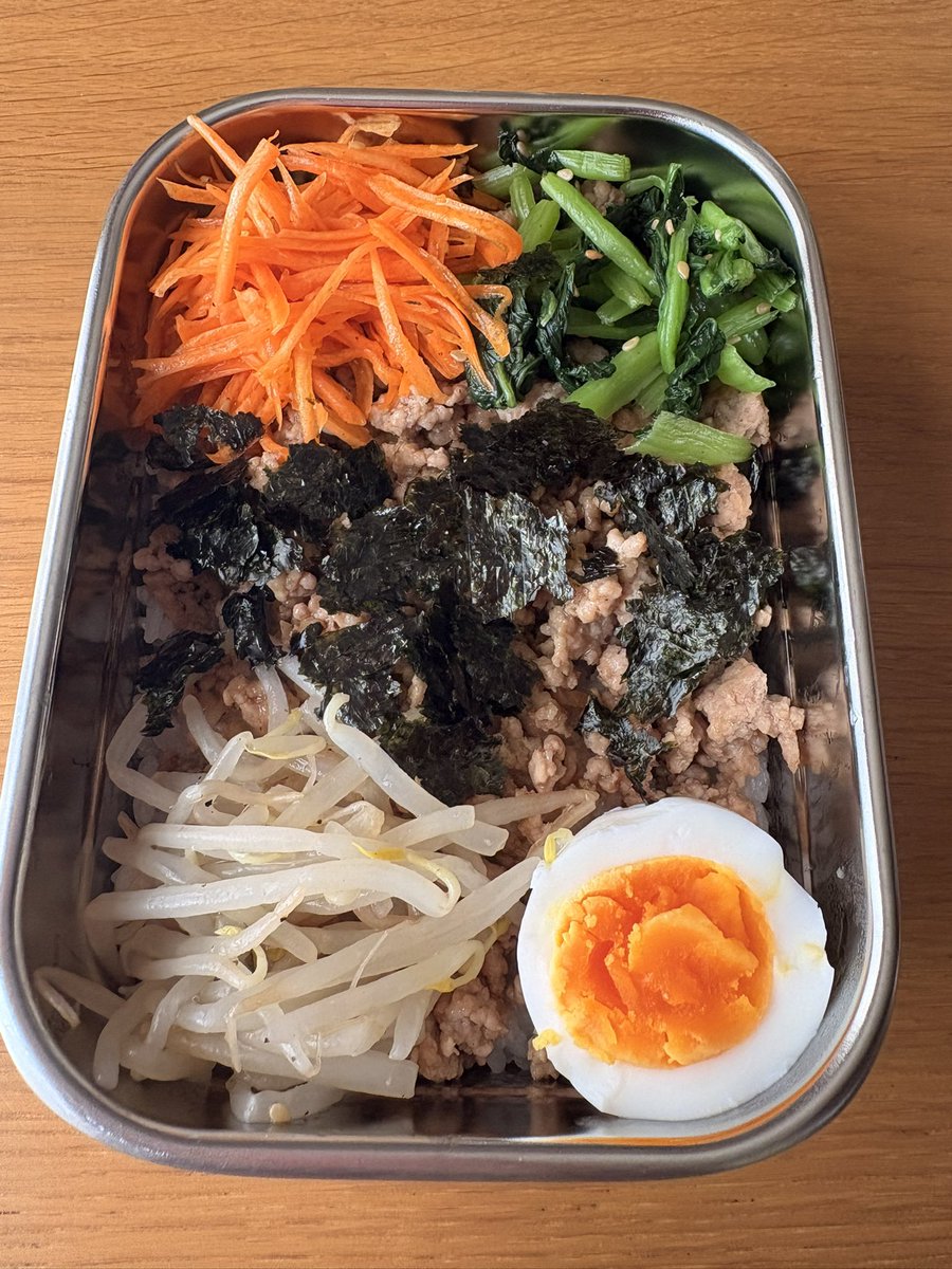ruiiiamo's tweet photo. ビビンバ弁当
#お弁当
#お弁当記録 
#高校生男子弁当
#丁寧な暮らし https://t.co/NVEh40XtvS