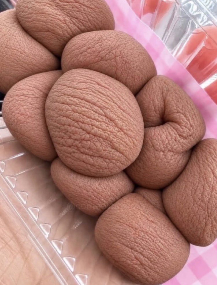 usedbykayn's tweet photo. First time making Mochi how’d they come out? https://t.co/v0uUT1MoNk