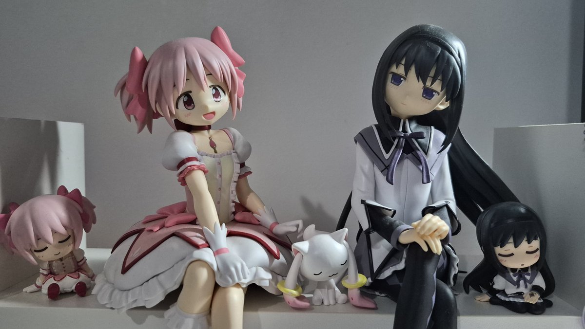 akecats's tweet photo. madohomu miniatura para a coleção https://t.co/2jl8WWu8e8