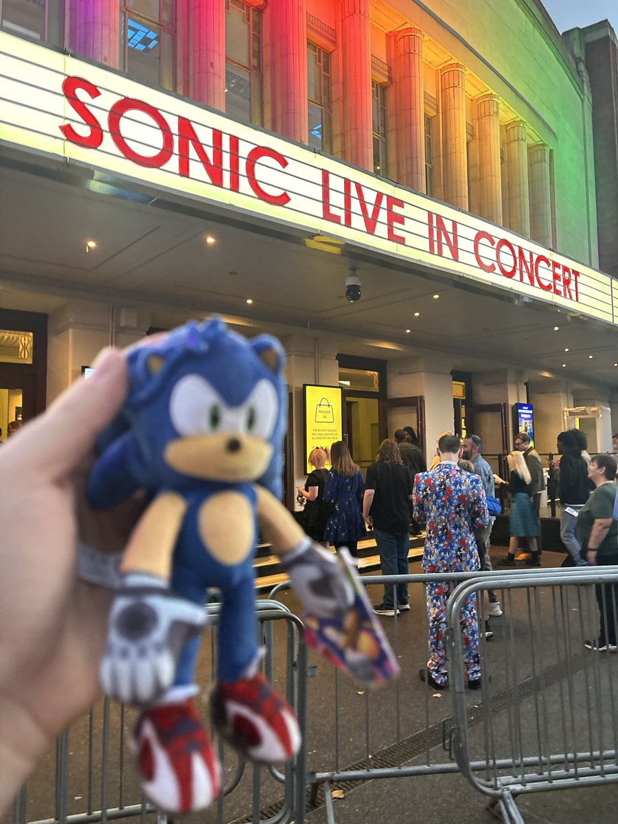 TomWatkins25's tweet photo. I absolutely loved the Sonic Live In Concert! 🔵🦔🎮 #sonicthehedgehog #sonic #sonicliveinconcert #sega #gaming https://t.co/BOBZ4yR8xe