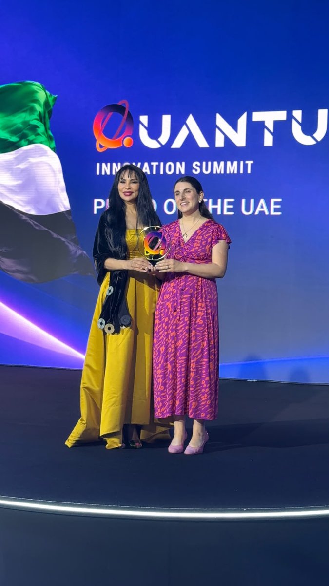 uchile's tweet photo. Carla Hermann, investigadora @miroptics y académica @UChile_Beauchef @DFI_UChile, gana premio internacional Quantum Educator and Mentor Award por su trabajo en educación y mentoría cuántica, además de su gran labor como divulgadora científica https://t.co/uRp2Rbcbew https://t.co/aIcvOkfXY2