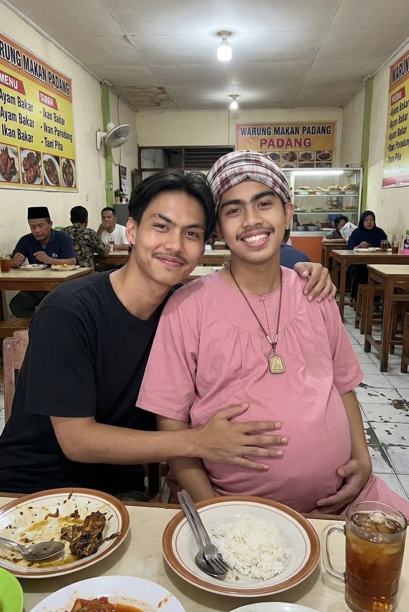 OnlyMpreg7j's tweet photo. Pre-delivery meal #mpreg #Givebrith #AIart️️️️️️️️️️️️️️️️️️️️️️️️️️️️️️️️️️️️️️️️️️️️️️️️️️ https://t.co/9rhCLczYOo