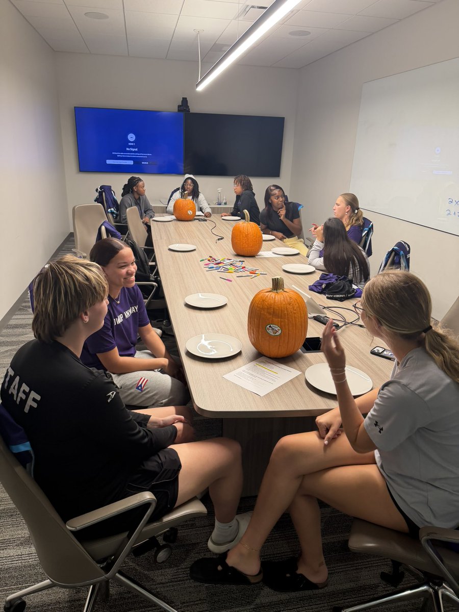 flpolywbb's tweet photo. A little team bonding activity today, and rules for our pumpkin 🎃 decorating contest. Results will of course be posted. 💜 https://t.co/oyB6cBufH8